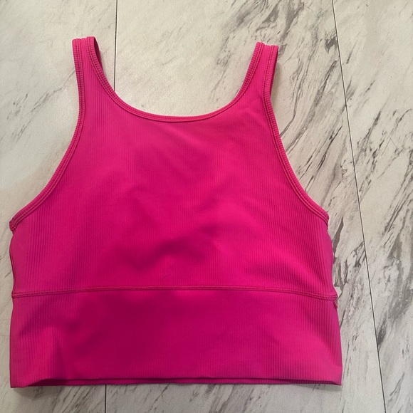 Lululemon crop tank - Picture 1 of 2